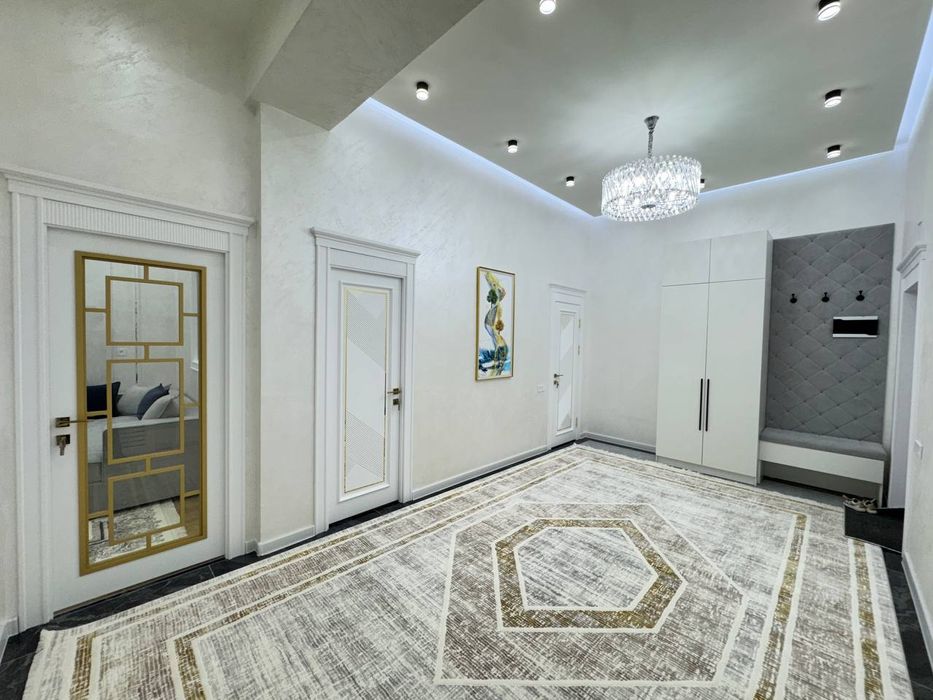 Продаётся 3х комнатная квартира по адресу Мирза Улугбек