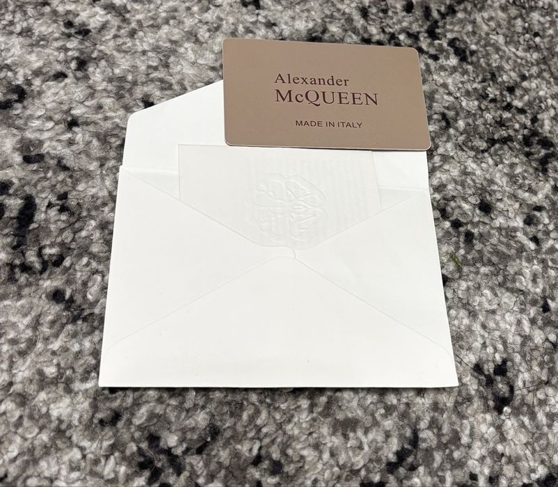 Alexander McQueen – Negru cu Alb | Mărimea 44