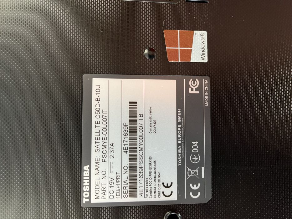 Laptop Toshiba folosit functionabil la 150 LEI