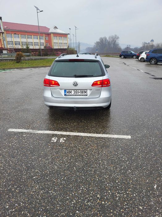 VW Passat break argintiu metalizat