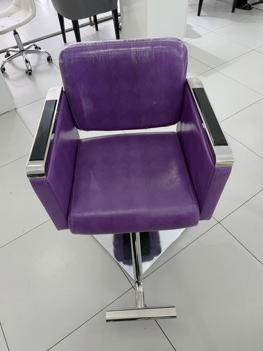 Салонные парикмахерские кресло
