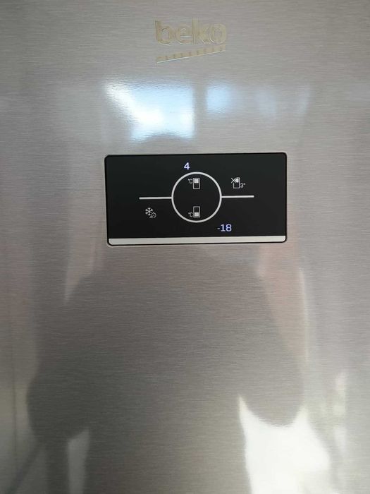 Хладилник с фризер BEKO-БЕКО 186.5 см 316 л HygieneShield® АeroFlow®
