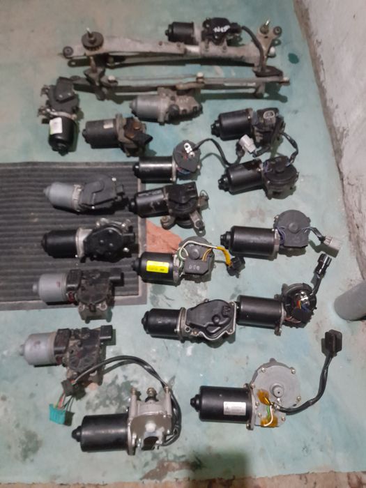 Дворник    моторчик    продам