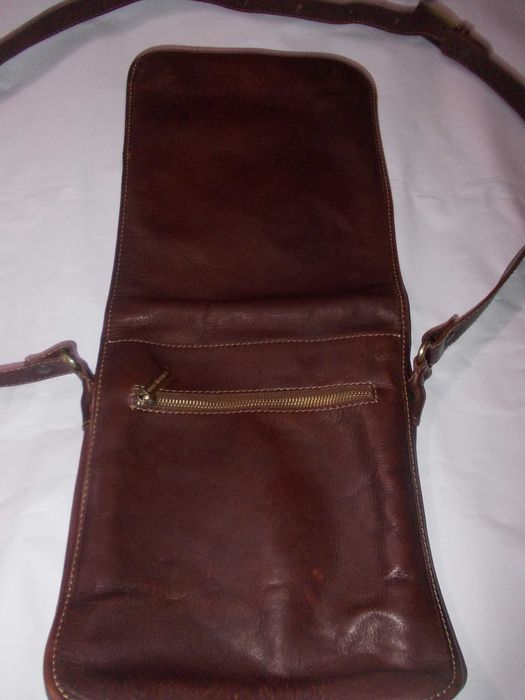 Borseta barbat piele naturala bivol geanta medie 29cm Italy Poze reale