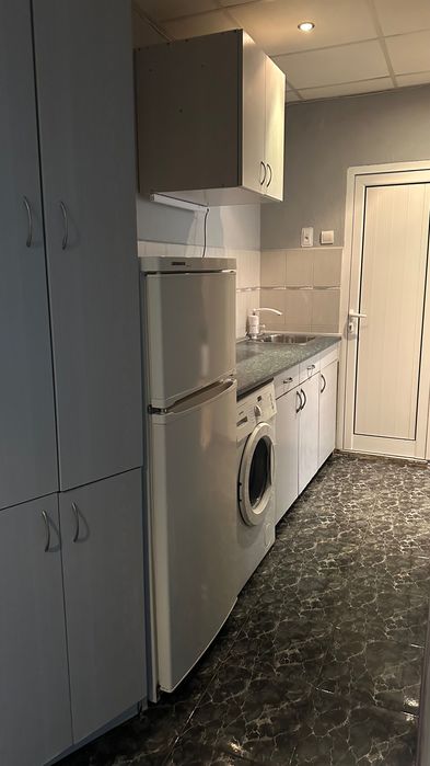 Дава се под наем Двустаен апартамент в Враца, Център - 55 кв.м за 255 € - Снимка #5