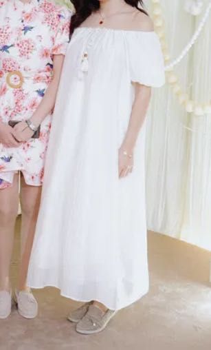 Платья и юбка новое