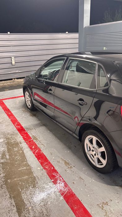 VOLKSWAGEN Polo 2011 — imagine 3