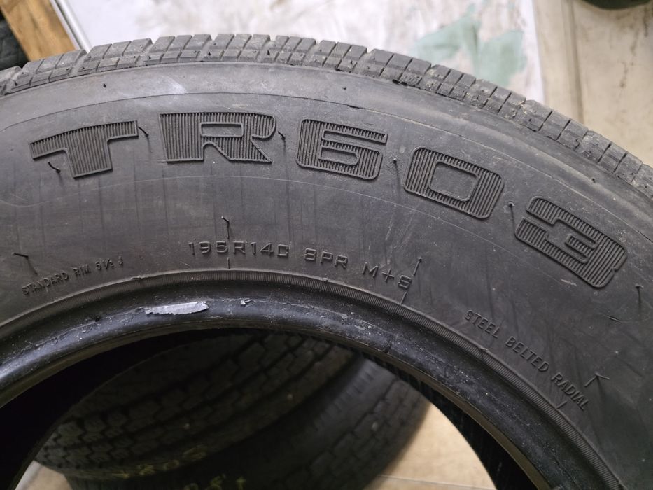 4бр Летни гуми 195 R 14 C
