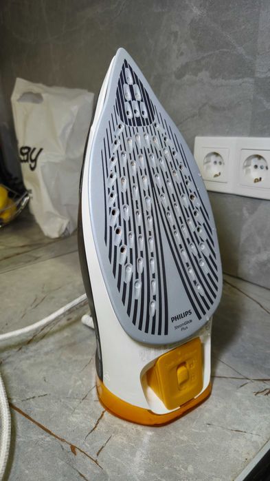 Утюг Philips Azur