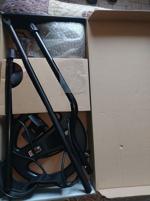 Продам металлоискатель