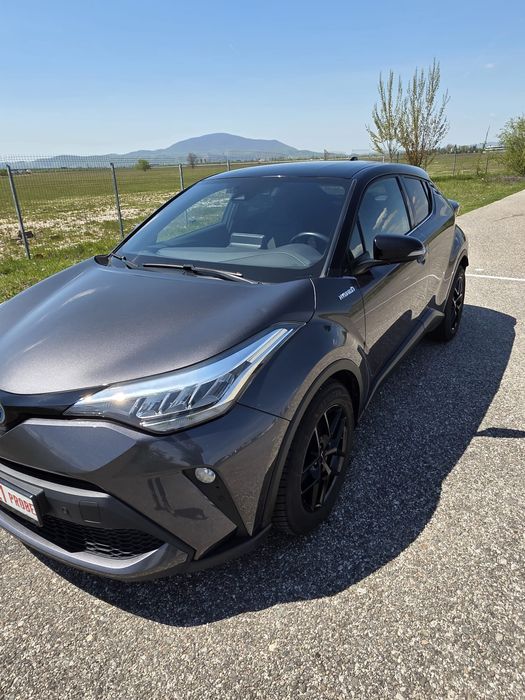 Toyota C-HR BI Tone 2021 garanție/rate 1.8 hybrid
