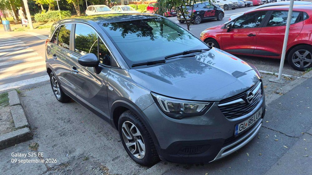 Opel CrosslandX 2019, 131 CP, full options, fara scaune de piele