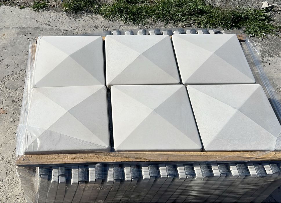 Coame beton gard palarii stalpi capace boltari caramida aparenta dale