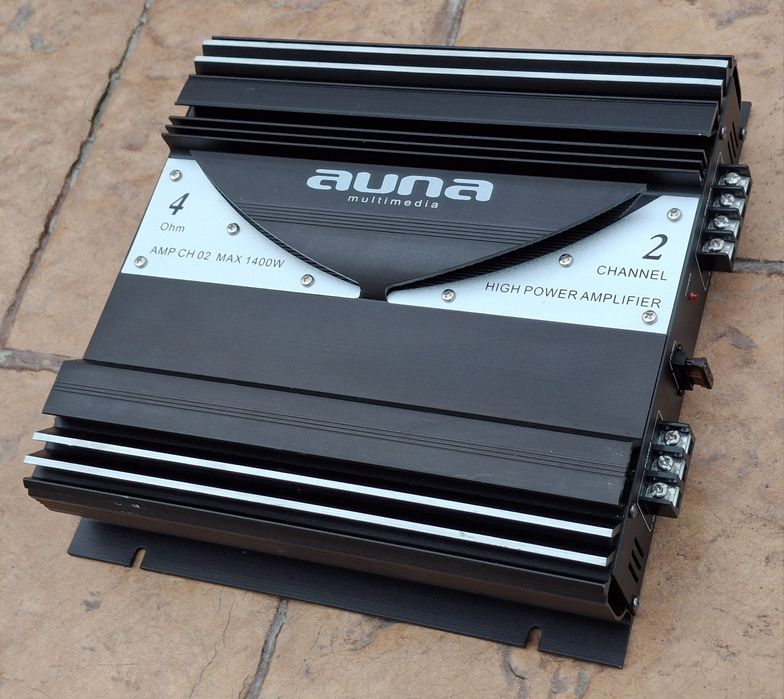 AUNA - statie auto - amplificator