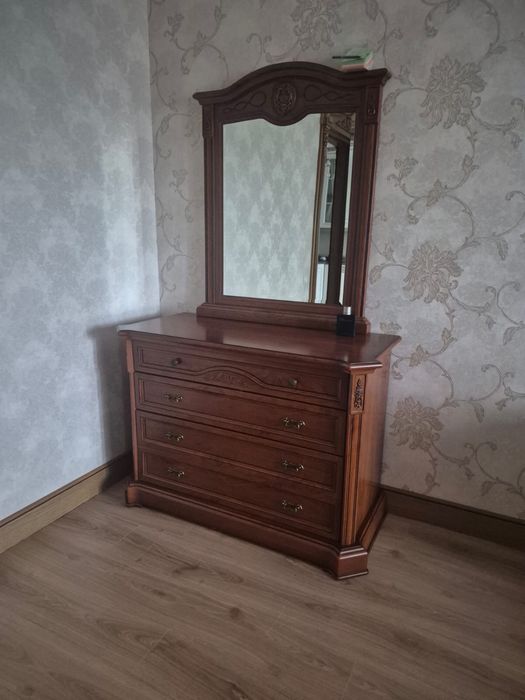 Продается спальный гарнитур в Астане, произ-а Малайзия