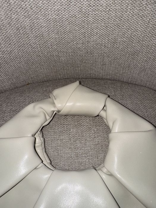 Бяла мини чантичка, розова чантичка