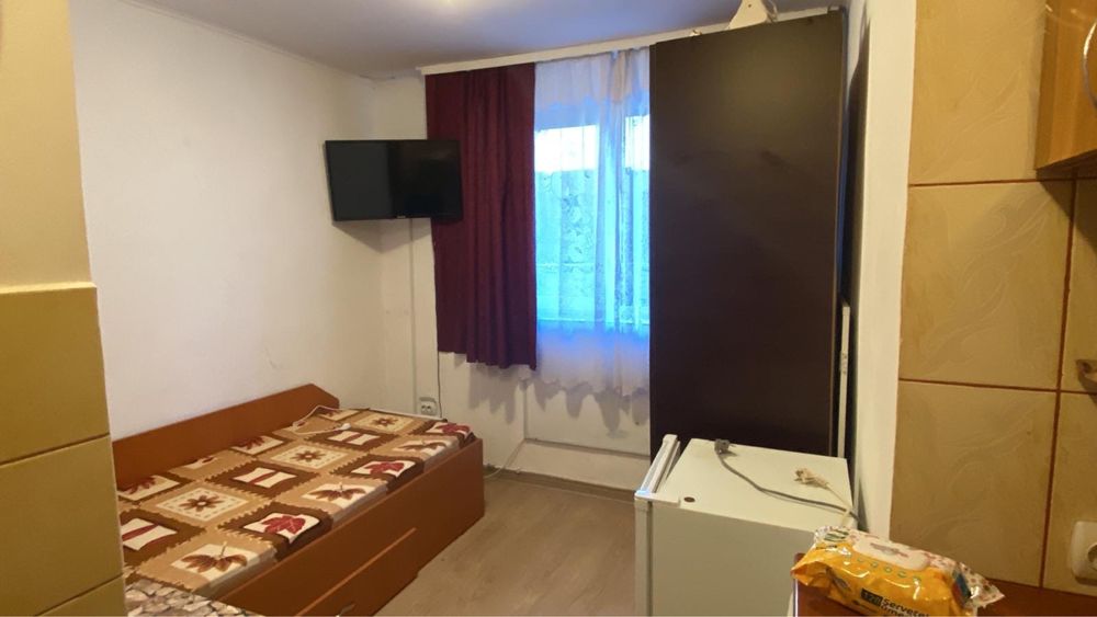 De vânzare – Garsonieră confort 3, zonă centrală, Vaslui