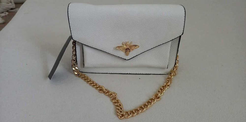 Малка дамска чанта НОВО!!