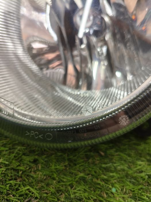 Фары Jeep patriot