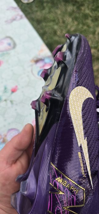 Ghete Fotbal Nike aproape noi