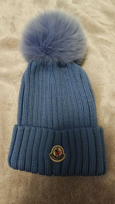 Дамска шапка Monclear