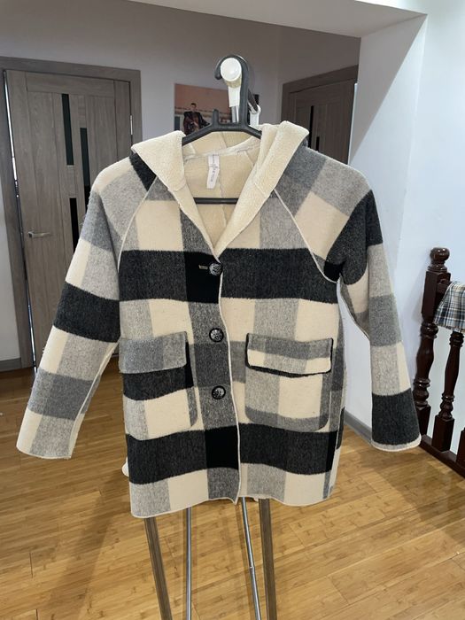 Продам одежду б/у