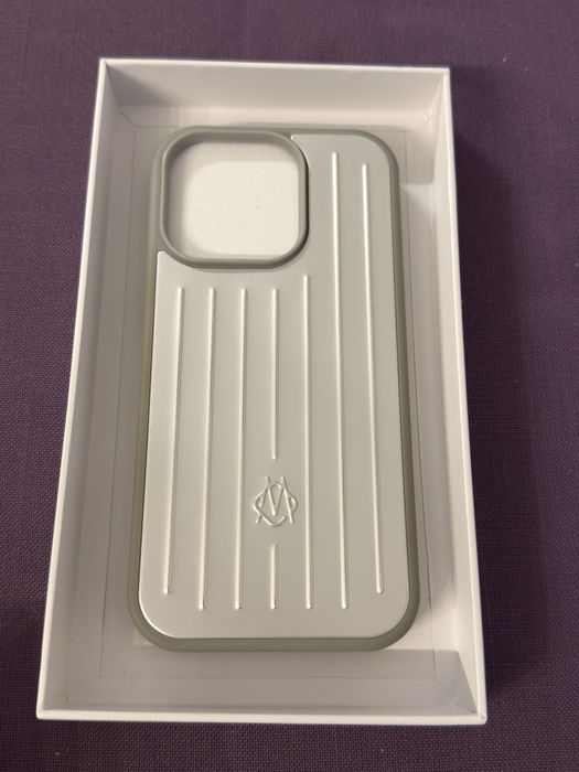 Carcasa Rimowa Iphone 16 Pro