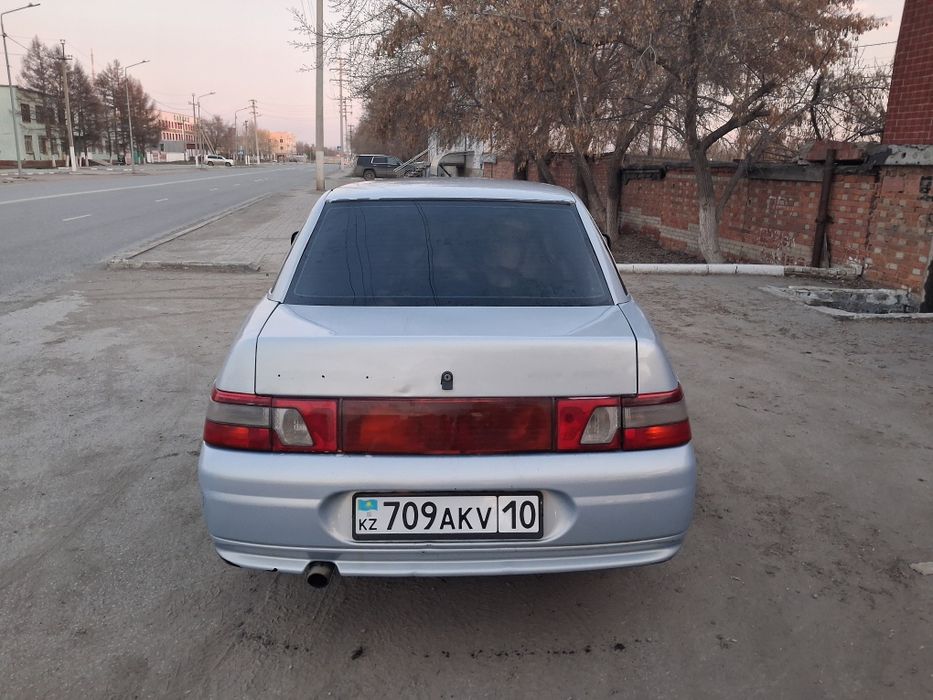 Ваз 2110.      .