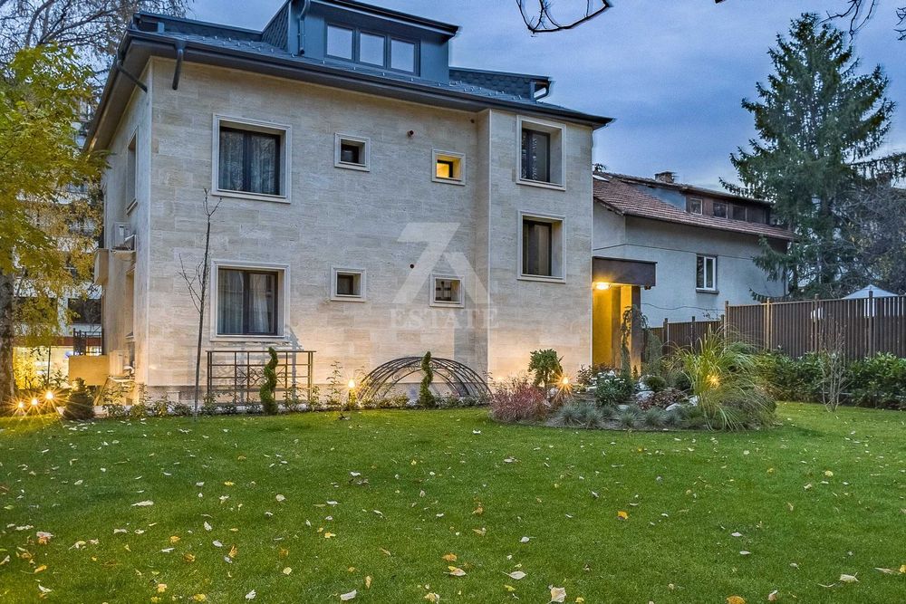 Дава под наем самостоятелна сграда в ж. кв. Лозенец