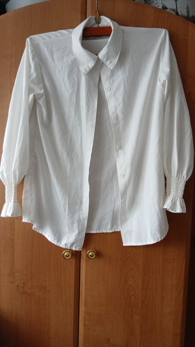 Вещи б/у по 500 по 2500