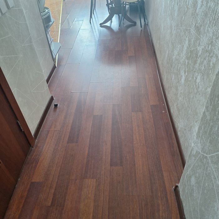 Ламинат бесплатно