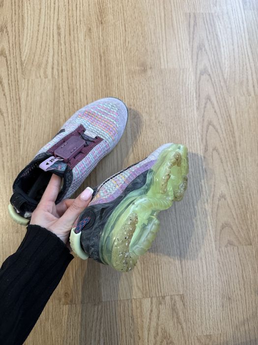 Маратонки Найк 36,5