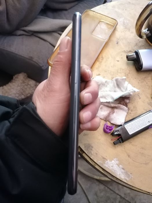 Обмен либо продам. Oneplus nord 2t 5g 256gb