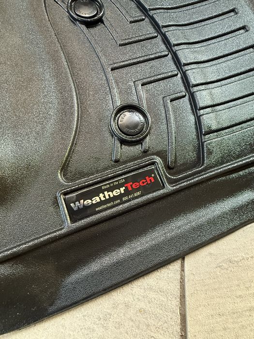 Полики на Кадиллак Эскалейд