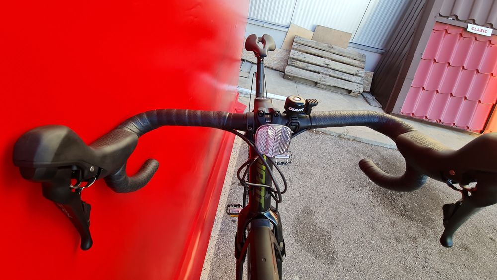 Giant Advanced Gravel Carbon 28ц. 2х11  М-L   GRX