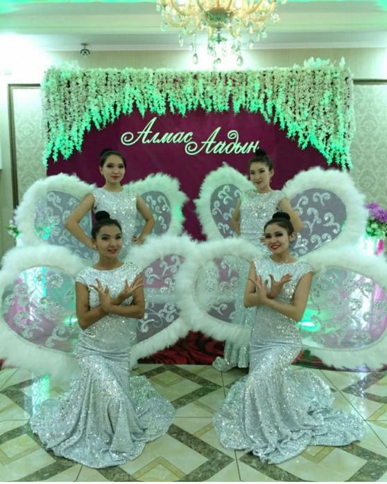 Танцевальные костюмы