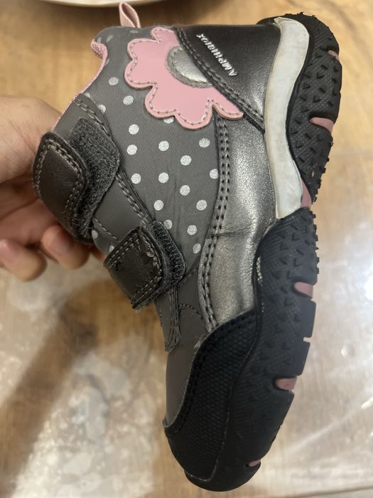 Ботинки демисезонные Geox для девочки 25р