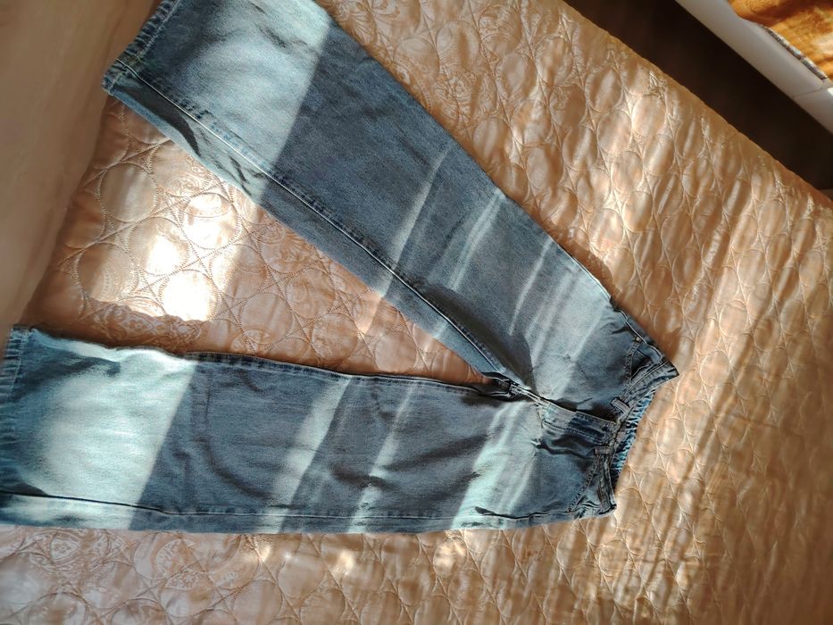 Джинсы бренд Lichi