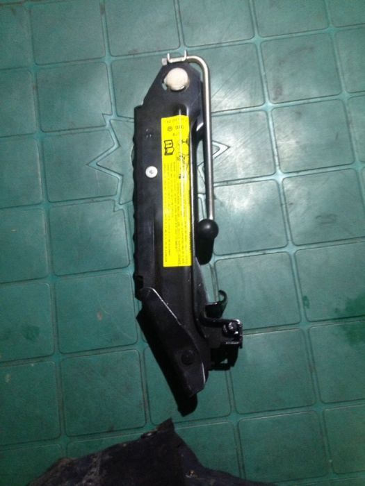 Cric VW / Audi / skoda / seat original