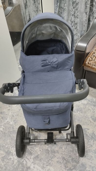 Продам коляску в хорошем состоянии