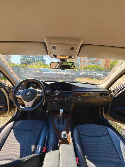 BMW Seria 3 2009 — imagine 5