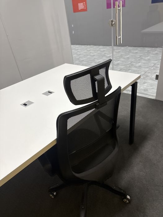 Офисный стулья комплект