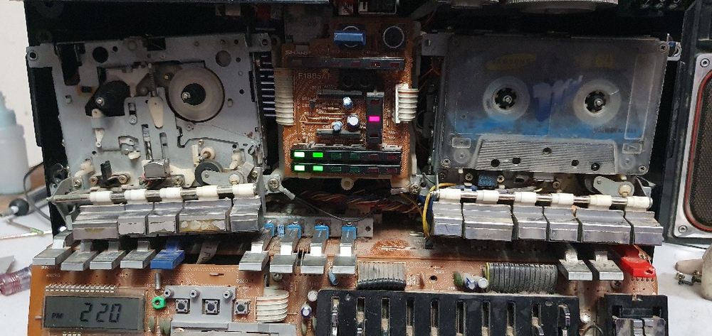 Магнитола SHARP  GF-800Z