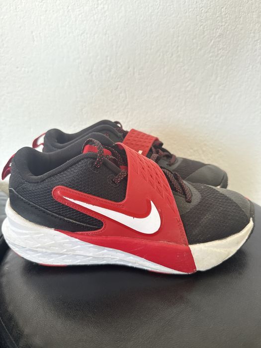 Оригинални маратонки Nike
