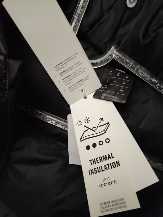 Оригинално мъжко яке Adidas.