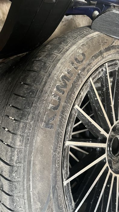 Продам резину в отличном состоянии