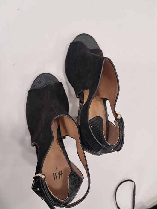 Botine deschise marimea 37