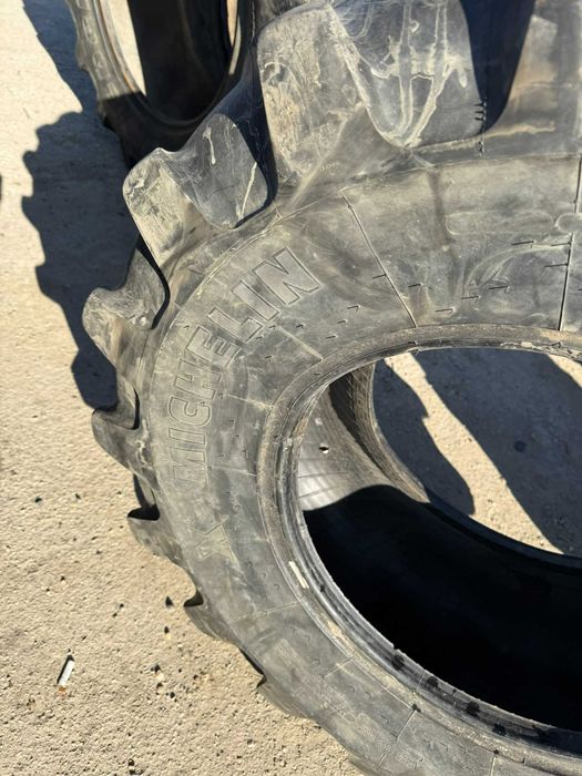Anvelope 405/70 R20