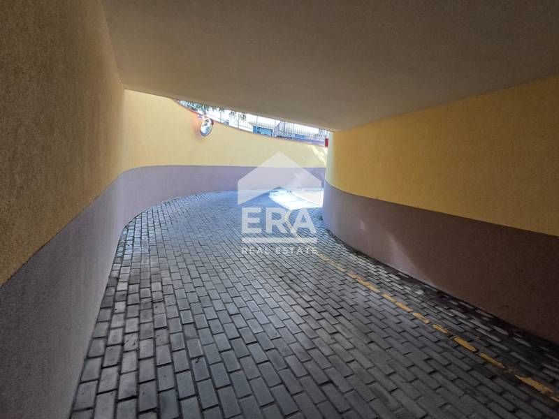 Дава се под наем Двустаен апартамент в Варна, Победа - 71 кв.м за 486 € - Снимка #11