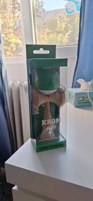 Kendama Krom Pop Sticky